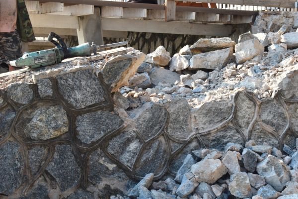 Retaining Wall Demolition in Ellensburg